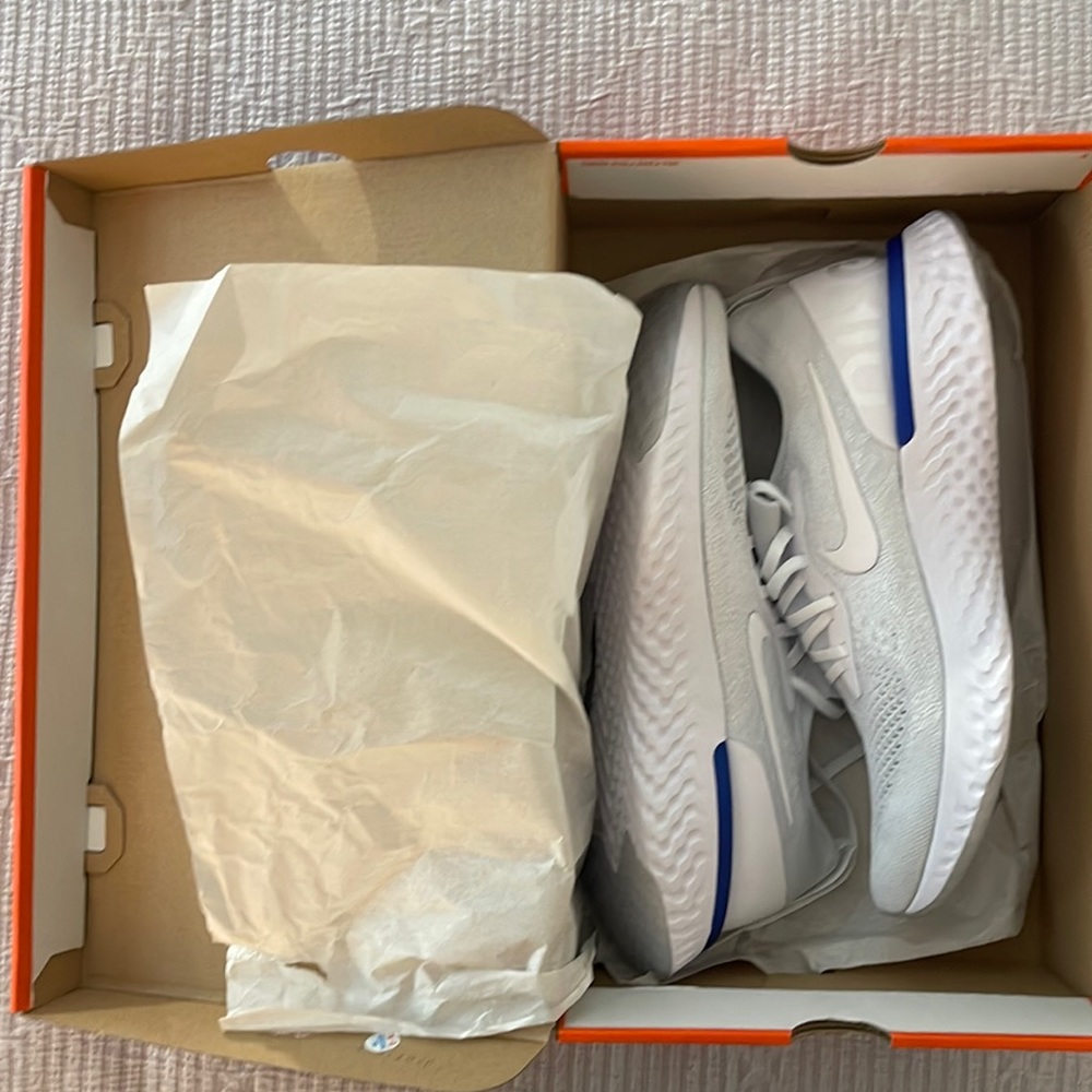 Nike Epic React Flyknit Running Shoes